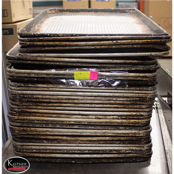 32 FULL SIZE ALUMINUM BUN PANS