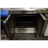 Image 2 : BAKERS PRIDE NATURAL GAS CONVECTION OVEN