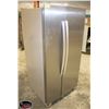 Image 3 : WHIRLPOOL 33" SIDE X SIDE REFRIGERATOR
