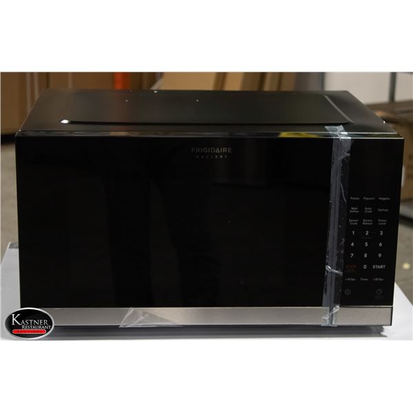 FRIGIDAIRE GALLERY 30" BUILT IN MICROWAVE OVEN W/