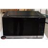 Image 1 : FRIGIDAIRE GALLERY 30" BUILT IN MICROWAVE OVEN W/