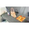Image 2 : RUSSIAN RED CROSS BODY CLUTCH ABSTRACT HAND BAG AND J. MINOT PURSE