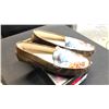 Image 2 : SIZE 9 MUSIC POINTED SMOKING SLIPPERS, JAPANESE SCREAM SMOKING SLIPPERS, EVERYDAY SORCERY DRIVING