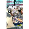 Image 1 : ICON GUSETAV KLIMT PURSE, ICON MONTHLY BOUQUET SMALL BUCKET BAG, ICON NA ALBERTO VARQAS PURSE