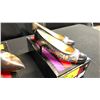 Image 2 : SIZE 6 TREE LANE SMOKING SLIPPERS, MUSIC POINTED SMOKING SLIPPERS, WOMEN AND CHILD PUMPS WITH SOLID