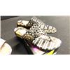 Image 2 : SIZE 11 CHEMIN DE FER FLAT BUCKLE THONGS, MAISON MODERNE COVERED WEDGE SANDALS 1930S GOLF LASER CUT
