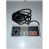 Image 1 : Nintendo NES Wired Controler - Model NES-004