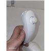 Image 5 : Official Nintendo Wii Remote + Nunchuck Bundl