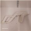 Image 2 : Nintendo Crossbow White Zapper for Wii
