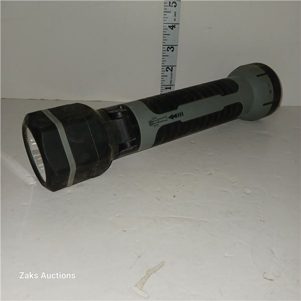 Working Motomaster Extendable LED Work Light