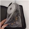 Image 2 : Soft Cloth Media Binder with Contents