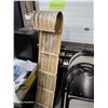 Image 1 : Vintage Wooden Tobaggan