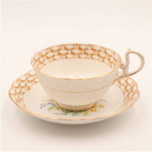 Royal Albert - Basket Weave