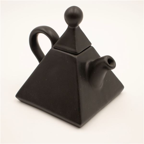 Black Pyramid Style Teapot