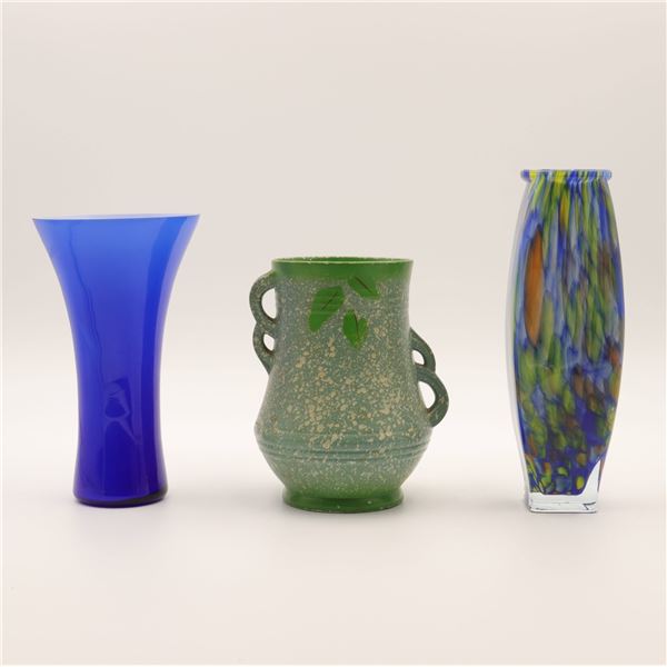 Vases x 3