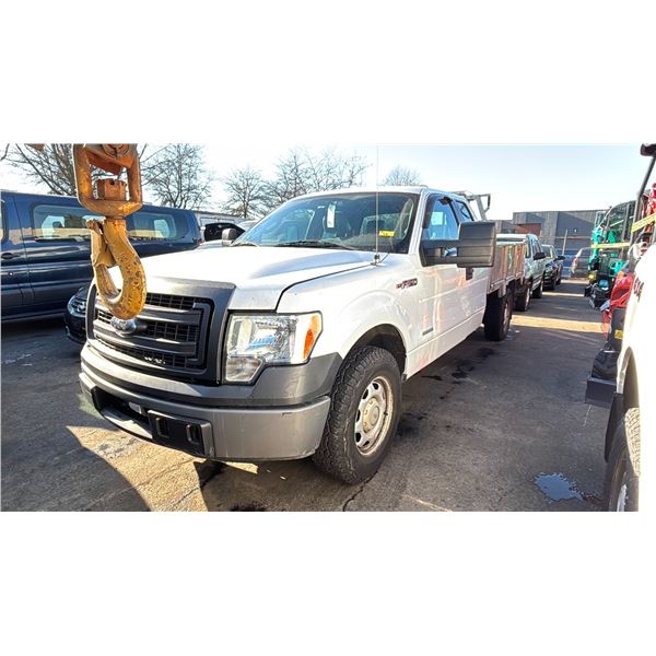 2013 FORD F150 XL ECO BOOST, 2DR DROP SIDE PICKUP, WHITE, VIN 1FTVX1CT6DKF75193