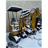 Image 2 : AGT INDUSTRIAL YELLOW H15R GAS POWERED 13.5 HP RUBBER TRACK MINI EXCAVATOR WITH ATTACHED