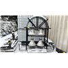 Image 2 : 6' HIGH COMMERCIAL 4 LIGHT OUTDOOR JOBSITE LIGHTING SYSTEM & BLACK INDUSTRIAL TELESCOPING