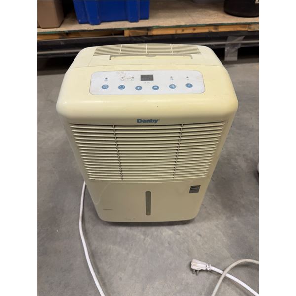 Danny dehumidifie