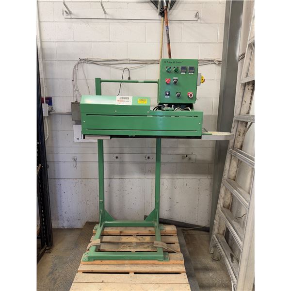 MCT hot air sealer model CML 100