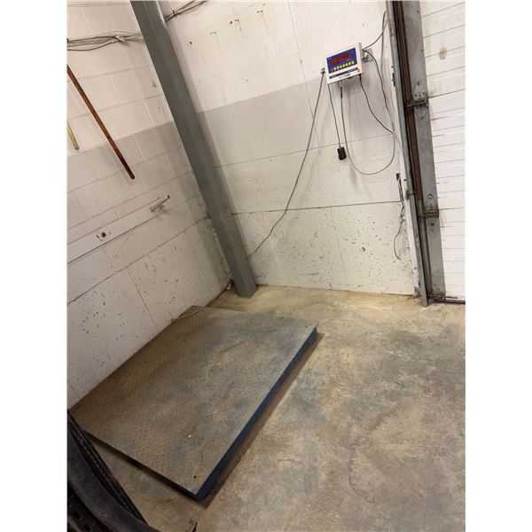 Industrial low profile floor Scale with LP7510a indicator display