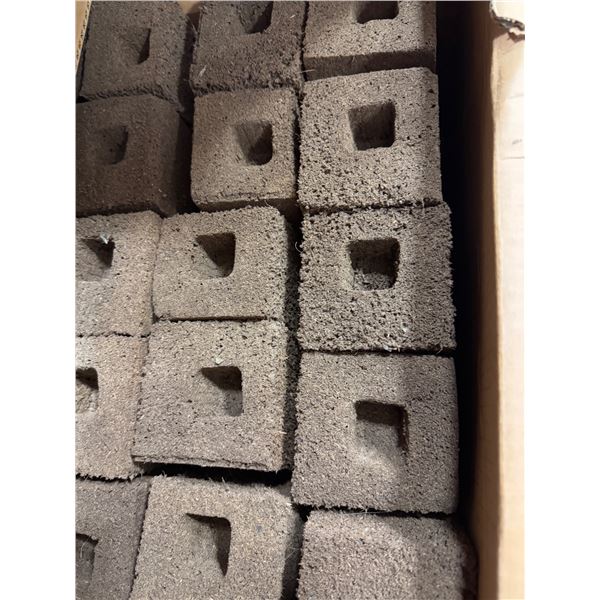 3 boxes of grow easy 4x4