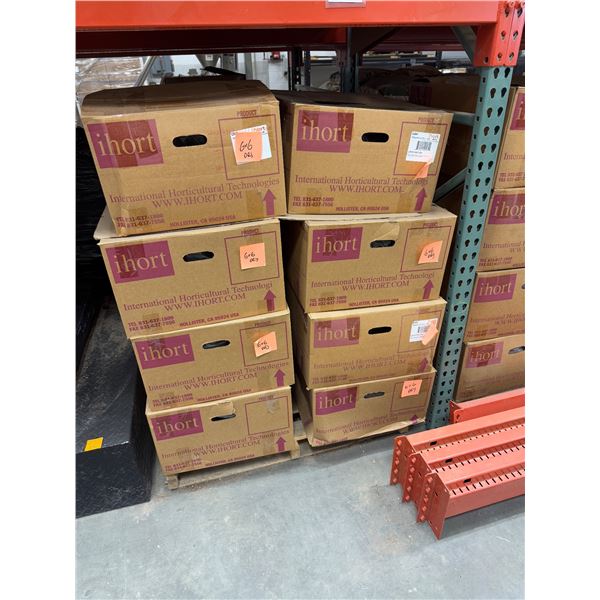 16 boxes of grow easy 6x6 grow blocks