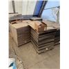 Image 1 : Large lot off cardboard boxes 9 pallets