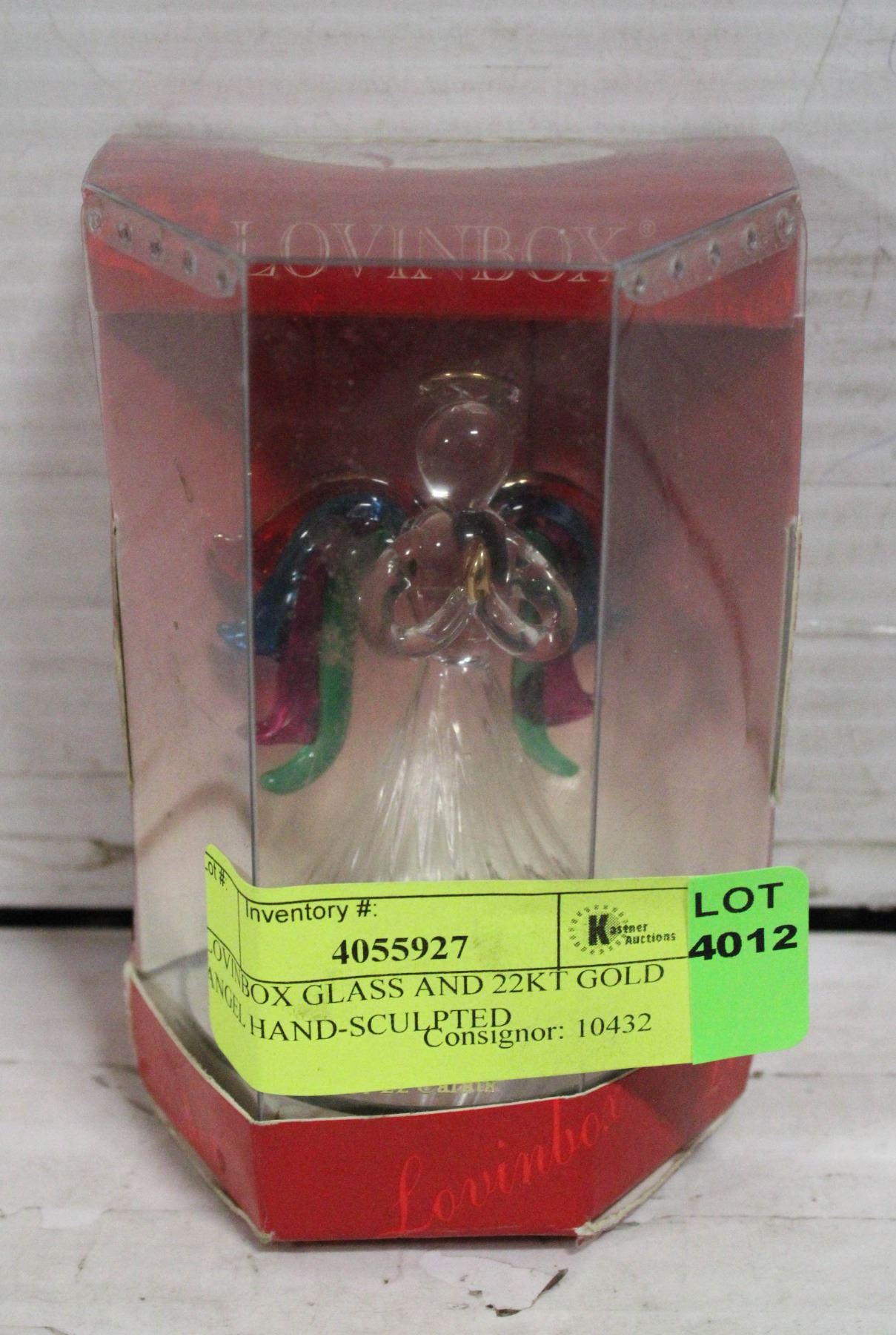 A Special Daughter Crystal Bear In A Box - Hand-Sculpted - 22KT Gold by A Special Daughter Crystal Bear In A Box - Hand-Sculpted - 22KT Gold by
