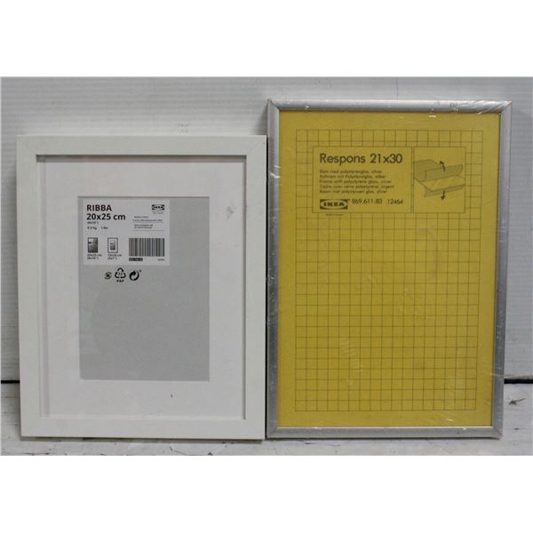 2 PICTURE FRAMES