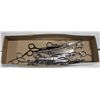 Image 1 : LOT OF 12 PROFESSIONAL STEEL HAIR CUTTING SCISSOR