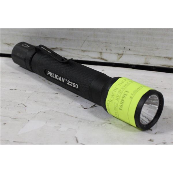 PELICAN PROGEAR 2360 LED FLASHLIGHT, BLACK