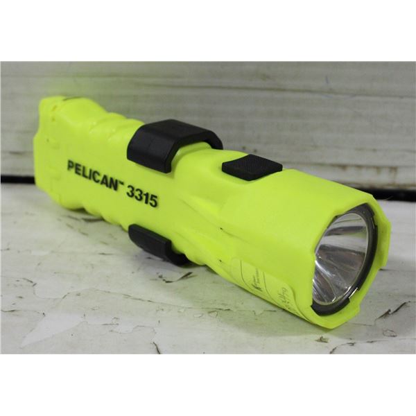 PELICAN 3315 FLASHLIGHT WATERPROOF AND DUST-PROOF
