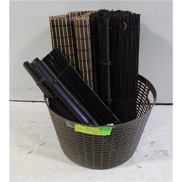 COORDINATED WOODEN RUNNER, PLACEMATS ETC