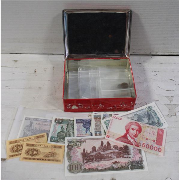 FOREIGN CURRENCY IN COLLECTIBLE TIN