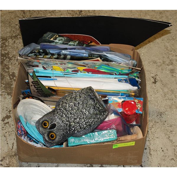 LOT OF MISC PARTY SUPPLIES