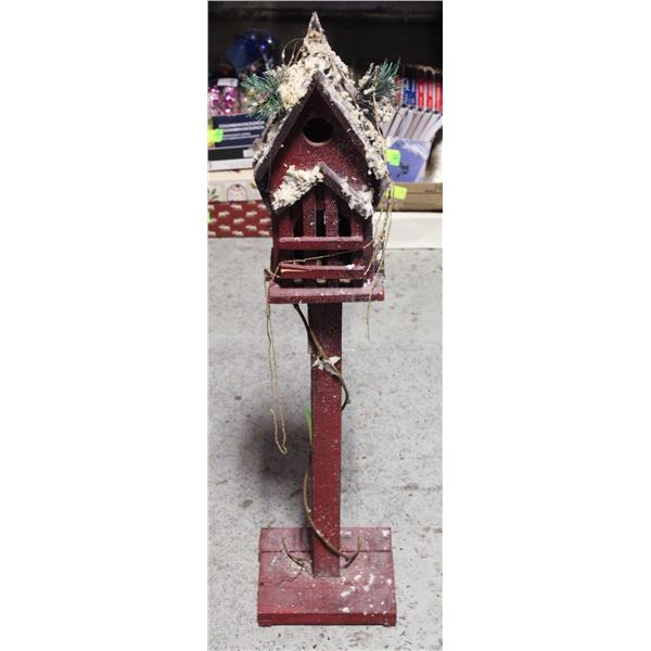 CHRISTMAS 3FT COUNTRY CHRISTMAS BIRD HOUSE STAND