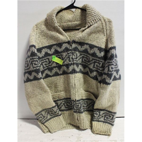 LADIES L WOOL B.C. COWICHAN SWEATER ZIP FRONT