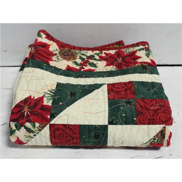 CHRISTMAS PATCHWORK QUILT TABLECLOTH-ESTATE