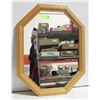 Image 1 : WALL MIRROR 28"X22"