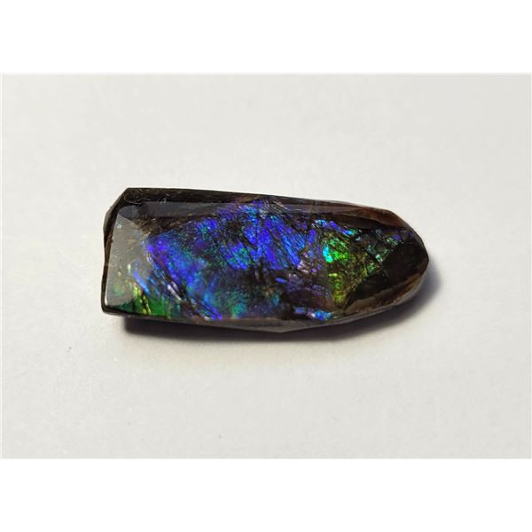 21) NATURAL 8.5 CT BLUE/PURPLE & GREEN FIRE