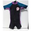 Image 1 : KIDS SIZE 6 LA HEAT WETSUIT