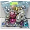 Image 1 : CHRISTMAS TREE GLASS ORNAMENTS