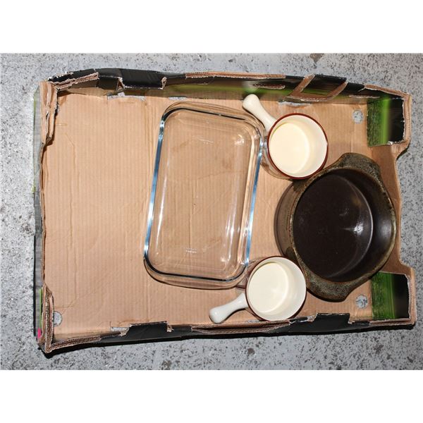 VINTAGE WATKINS SOUP BOWLS WITH