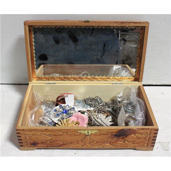 COSTUME JEWELRY IN WOODEN BOX