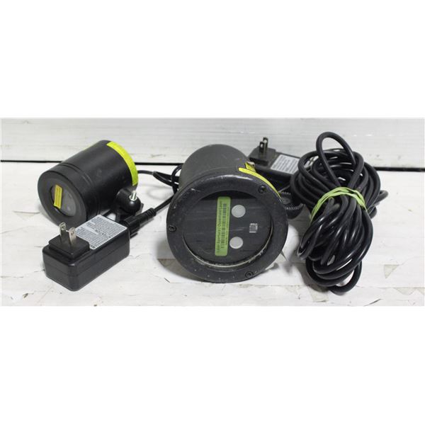 PAIR OF OUTDOOR CHRISTMAS LIGHT HOUSE PROJECTORS