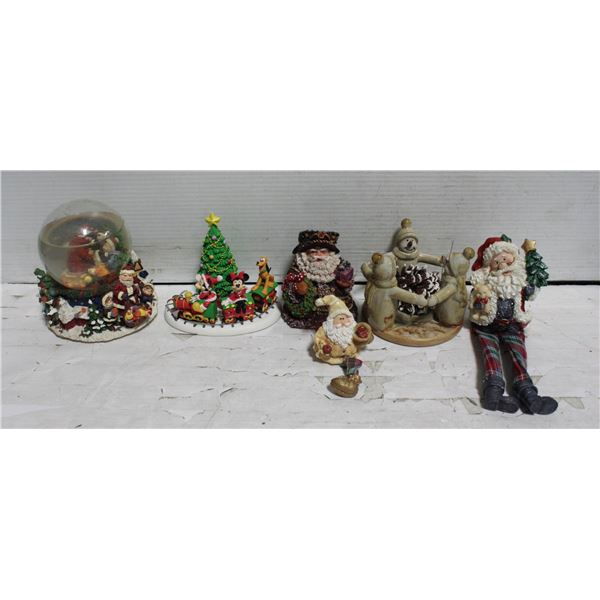 FLAT OF CERAMIC CHRISTMAS DECORATIONS WITH