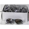 Image 1 : BOX OF 12 PAIRS OF SUNGLASSES