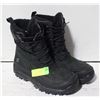 Image 1 : WINTER BOOTS, WOMENS SZ 9, BLACK, TIMBERLAND