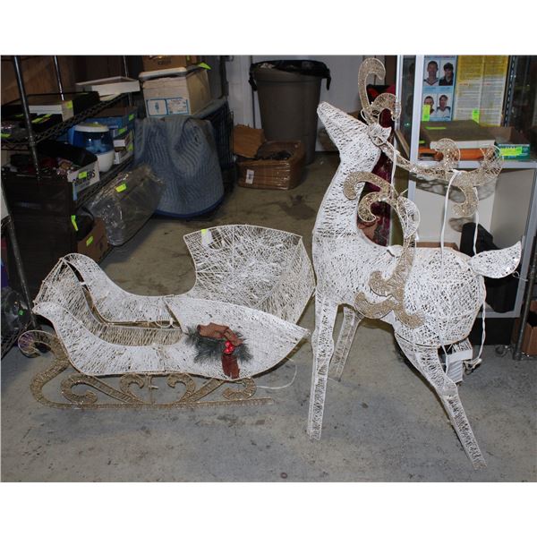 LARGE LIGHTUP SLEIGH & REINDEER FOR